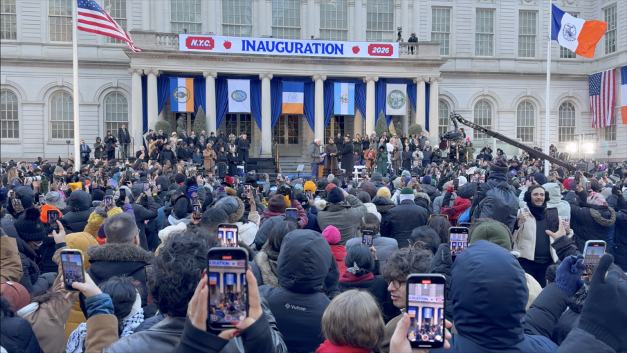 जोहरानले “ओल्ड सिटी हल सबवे स्टेसन” मा कुरान छोएर लिए सपथ (भिडियो सहित)